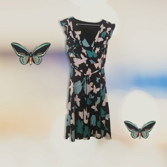 NWOT Ann Taylor Petite Butterfly Dress (4P) 🌴🦋 - Picture 1 of 9